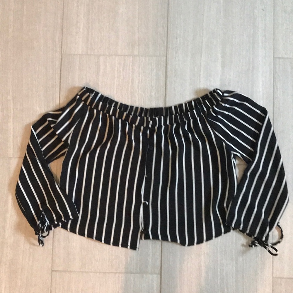 Flowy crop top